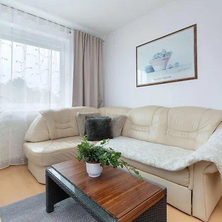 Przytulny Z Balkonem I Miejscem Do Pracy By Renters 아파트 그단스크