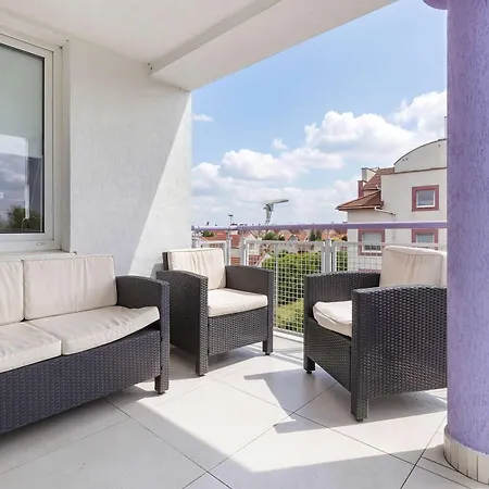 아파트 Przytulny Z Balkonem I Miejscem Do Pracy By Renters *